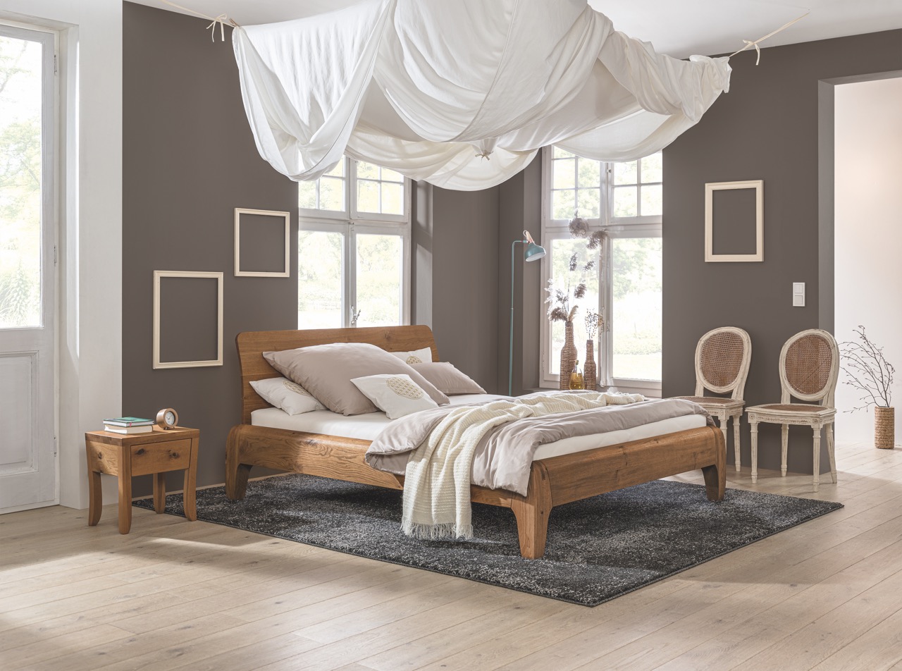Dormiente Holzrahmenbett in diversen Holzausführungen