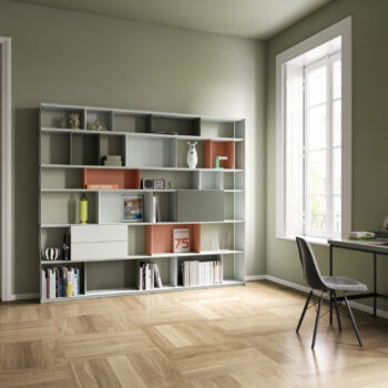Müller Möbelfarbrik Regalsysteme und Sideboards